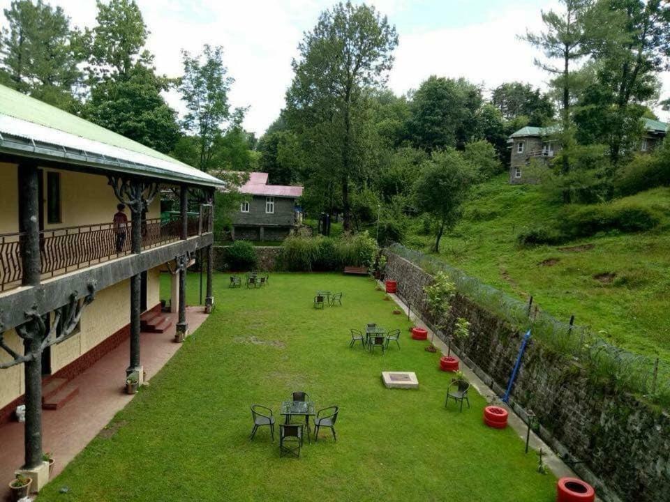 Cosy Knock Hotel Murree Exterior photo